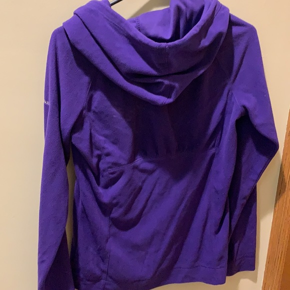 🎉💕HOST PICK 💕🎉Columbia fleece hoodie - Picture 3 of 3